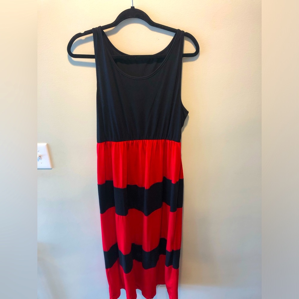 Black and red striped maxi